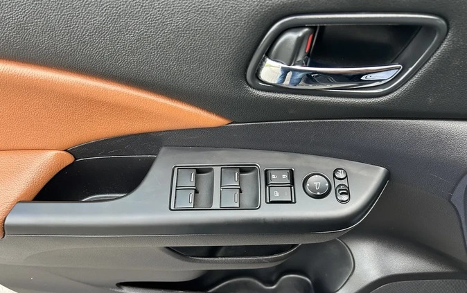 Honda CR-V cena 62900 przebieg: 227000, rok produkcji 2016 z Żnin małe 667